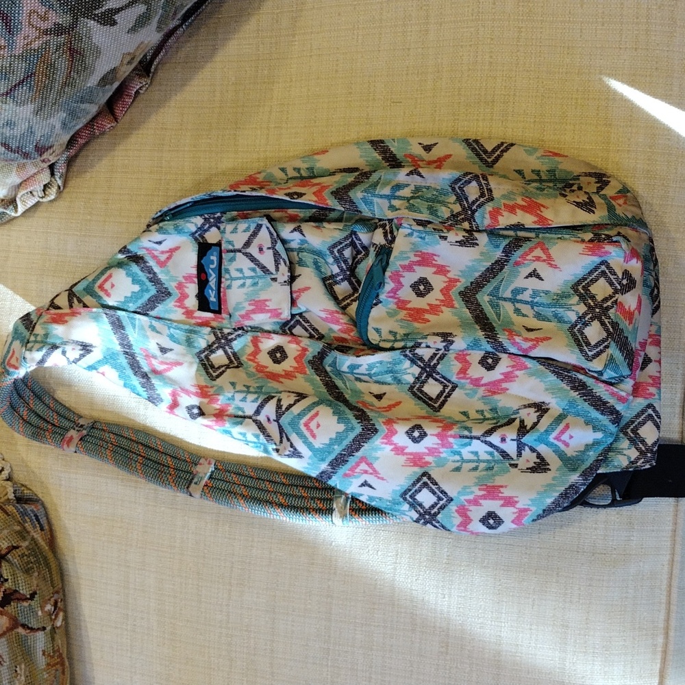 Kavu Rope Sling Bag Pink & Turquoise Crossbody Backpack Bag